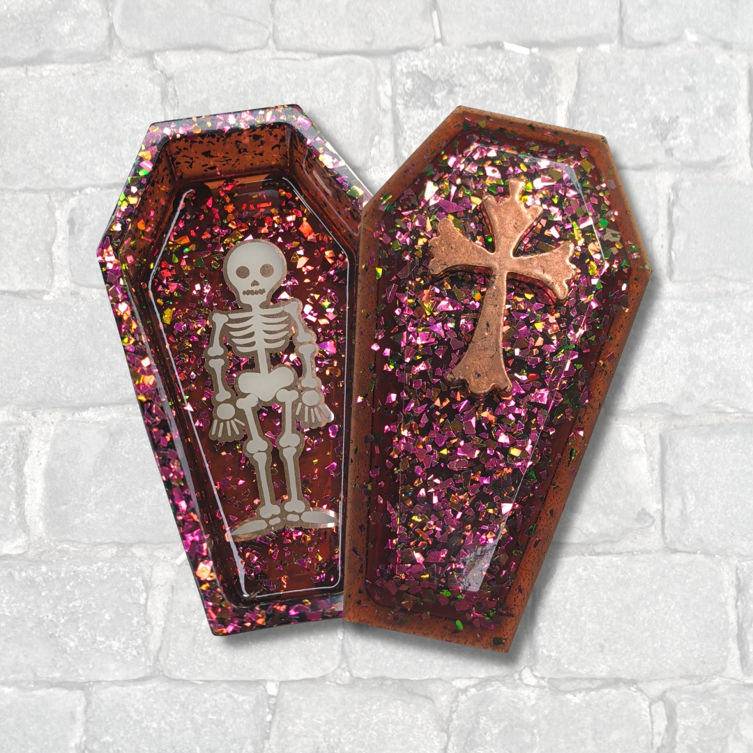 Timeless Treasure Coffin Box