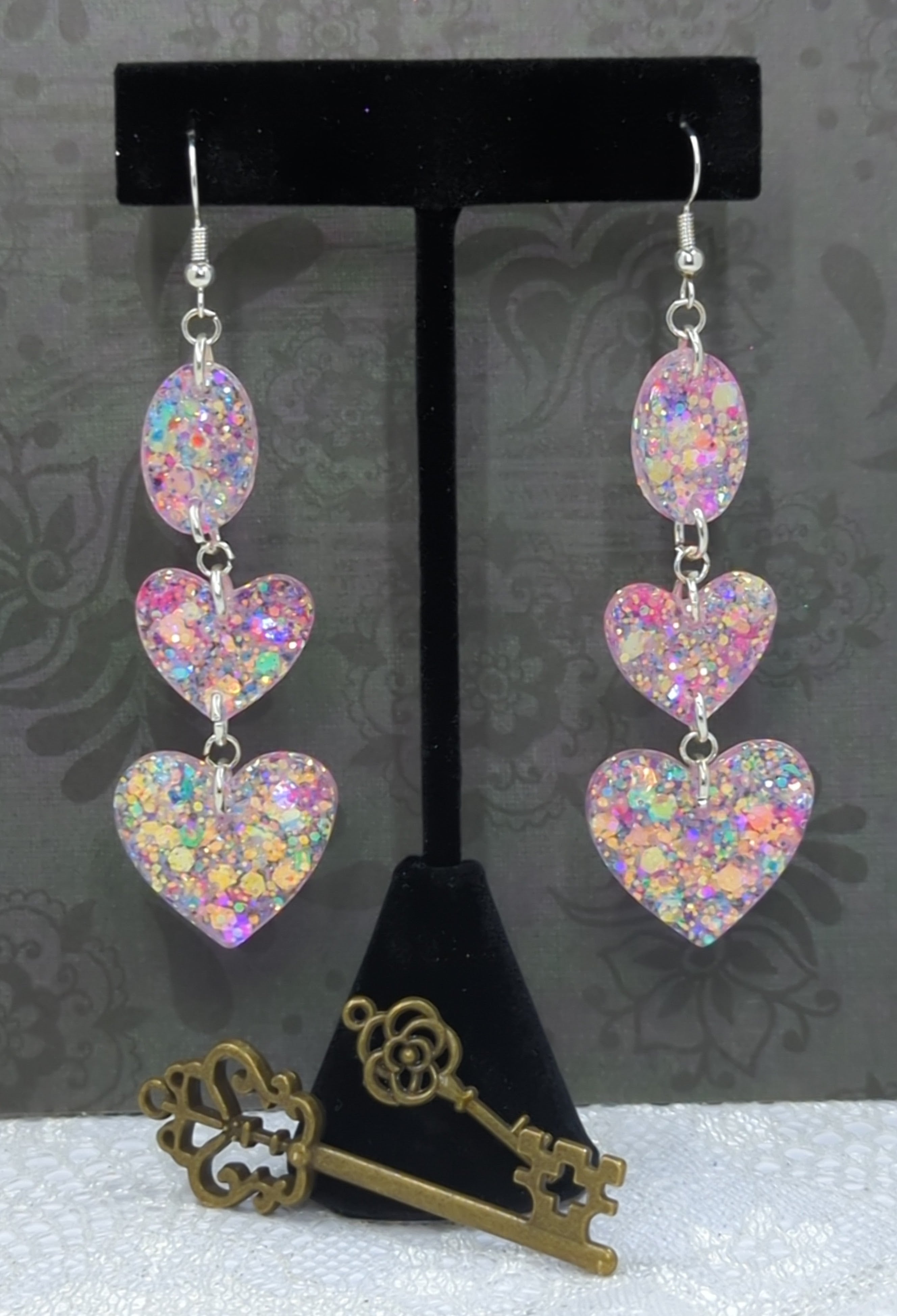 Heart Dangle Resin Earrings (Pink Mixed Glitter)