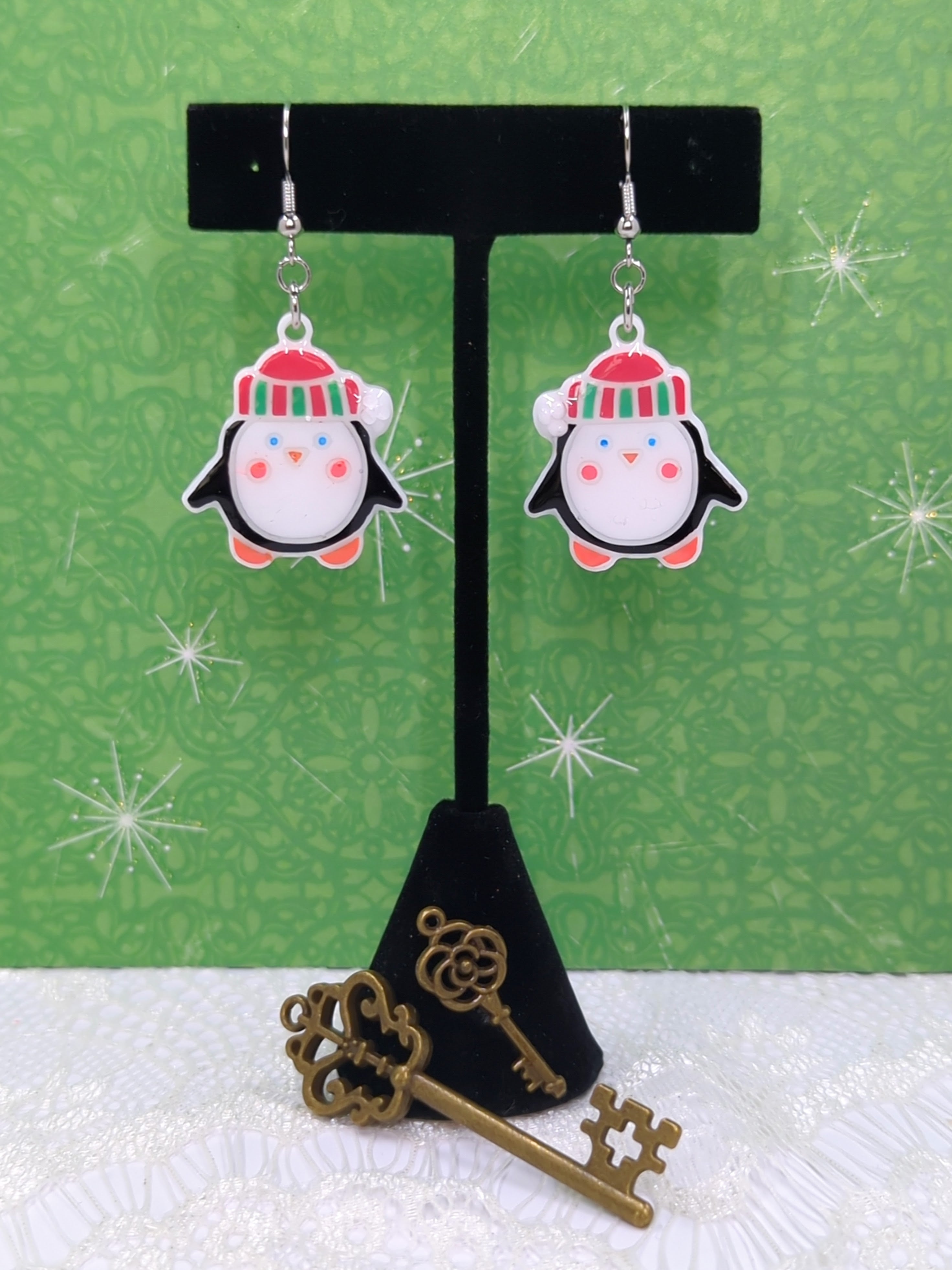 Penguin Resin Earrings (Red/Green)